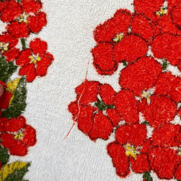 Vintage Geranium Terry Cloth Towels – Set of 2 Orange Floral 36"x20" - Picture 2 of 8